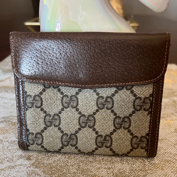 🤎 Authentic Gucci Wallet - Picture 2 of 11